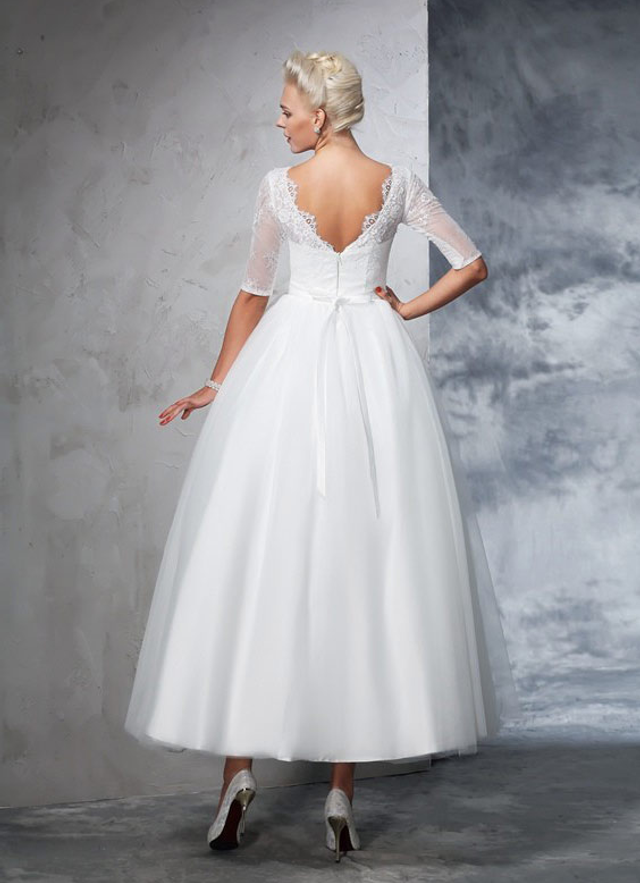 Tulle Wedding Dress Ball-gown/princess Scoop Tea-length With Lace