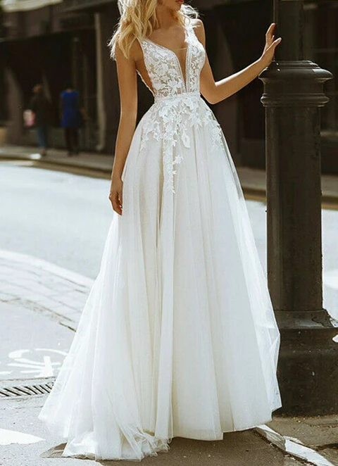 Ball-gown/princess Long/floor-length Tulle Wedding Dress With Appliqued Beading