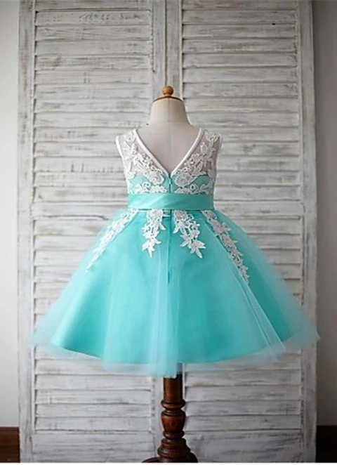 Ball-gown/princess Scoop Sleeveless Bowknot Knee-length Tulle Flower Girl Dresses