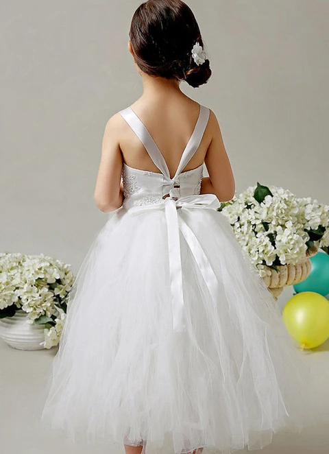 Ball-gown/princess Scoop Tea-length Tulle Appliqued Flower Girl Dresses